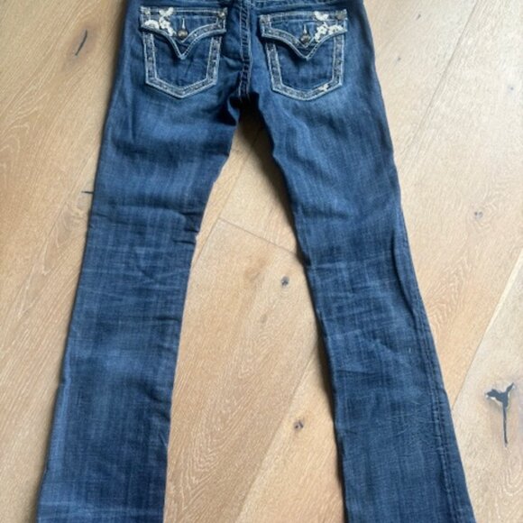 WESTERN - FLORAL RHINESTONE - DARK WASH BOOT CUT JEANS - SIZE 26 - Picture 8 of 8